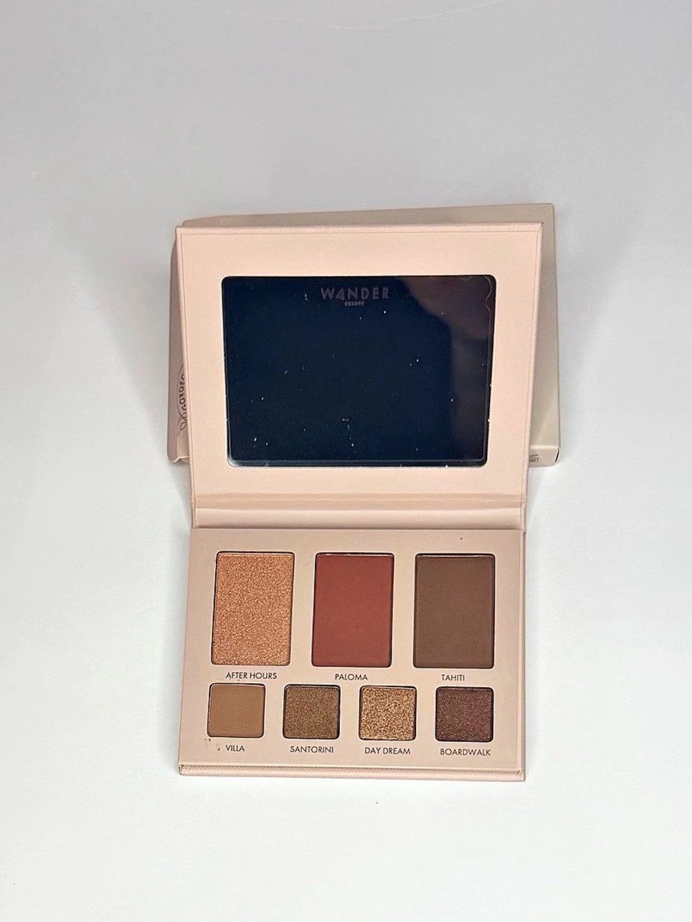 Wander Beauty Getaway Eye and Face Palette - Island Hop Eyeshadow Palette Brown